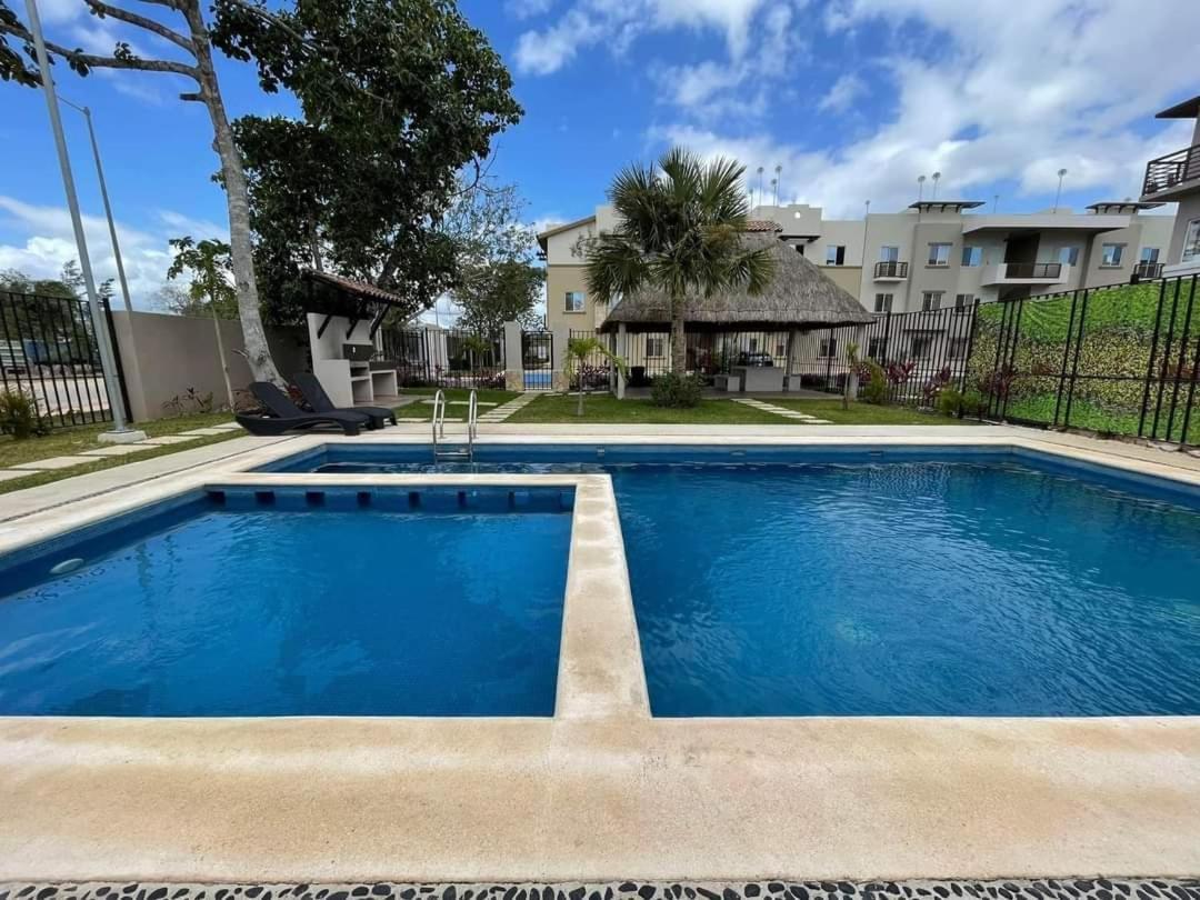 Comodo Departamento En Playa Del Carmen Bagian luar foto